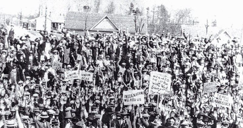 Crowd at Loray Mill Strike, 1929. 
http://www.charlotteobserver.com/news/local/article9102536.html
