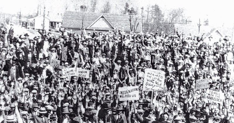Crowd at Loray Mill Strike, 1929.
http://www.charlotteobserver.com/news/local/article9102536.html