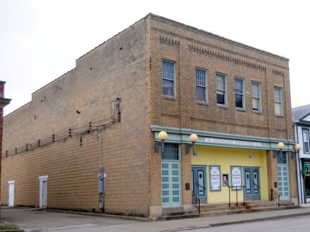 Lincoln Theater operated between 1920 and 1967. Thanks to local residents and the New Martinsville Parks and Recreation Department, it once again hosts live entertainment and community events.  