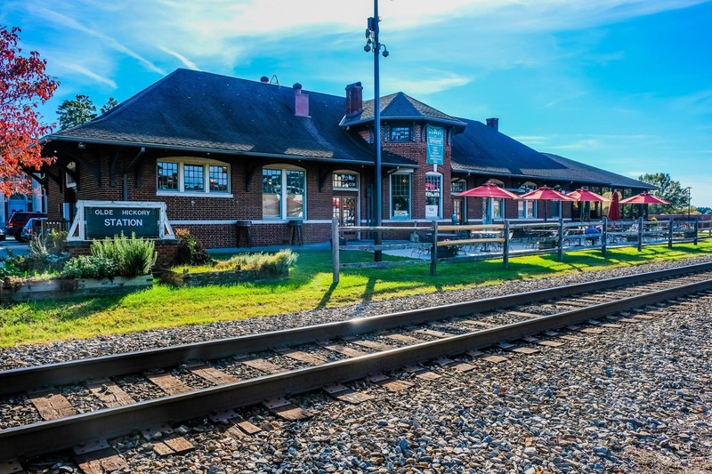 A front view of the Olde Hickory Station