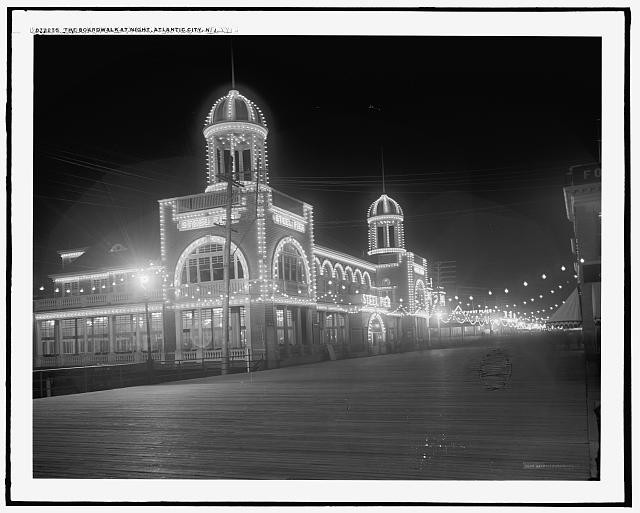 Boardwalk at night (1910-1920)