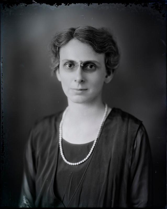 Photograph of Lucy Randolph Mason courtesy Virginia Museum of History and Culture. 