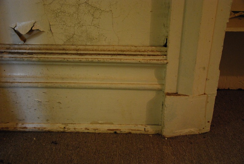 Ground Floor Door Casing and Baseboard Detail