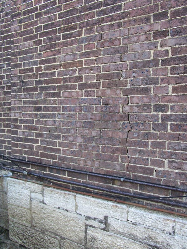 Brick Coursing Pattern Detail