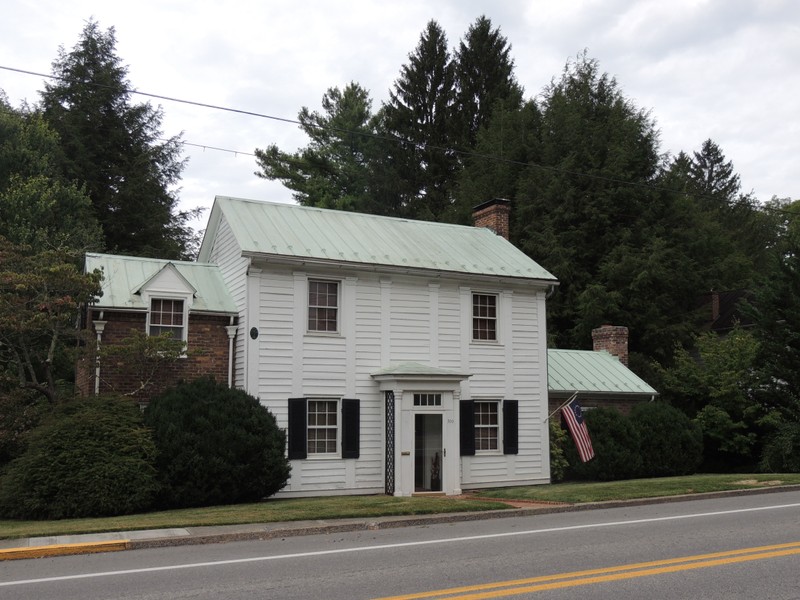 Jesse B. Bowlin House