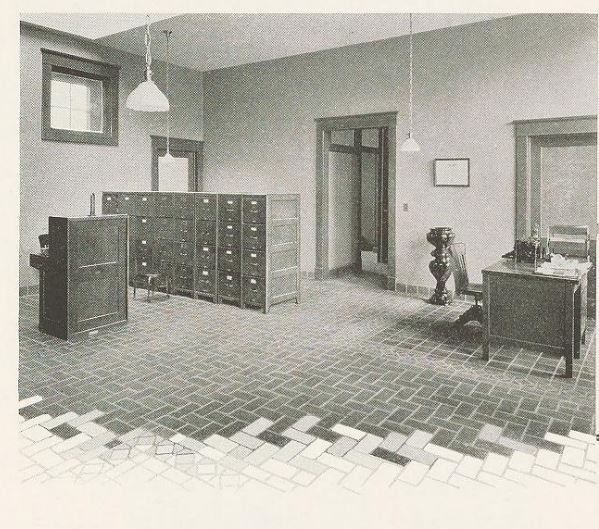 Image of one of rooms in building in company's 1925 catalog