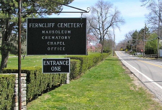 Entrance to Ferncliff Cemetery 