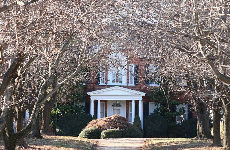 The grounds of Richwood are in excellent condition as well as the main entrance with a wood architrave and portico.