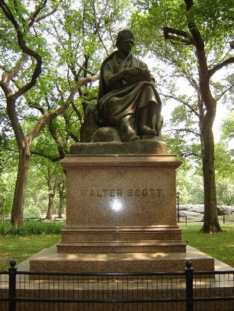 Close up photograph of the Sir Walter Scott Monument 