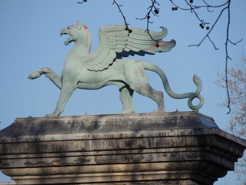 Sky, Daytime, Sculpture, Statue