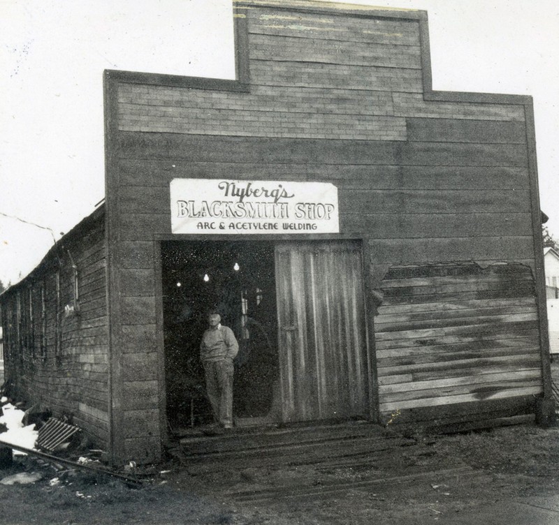 Wood, Monochrome, Monochrome photography, Facade