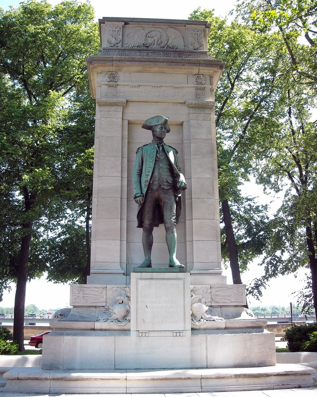 Plant, Pedestal, Statue, Sculpture