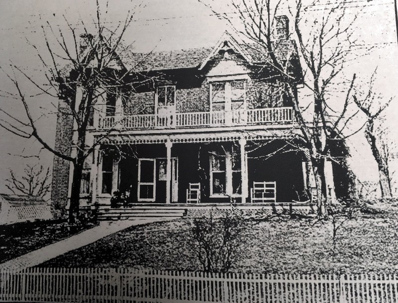 Early photo of the house. Courtesy of Greenbrier Historical Society.