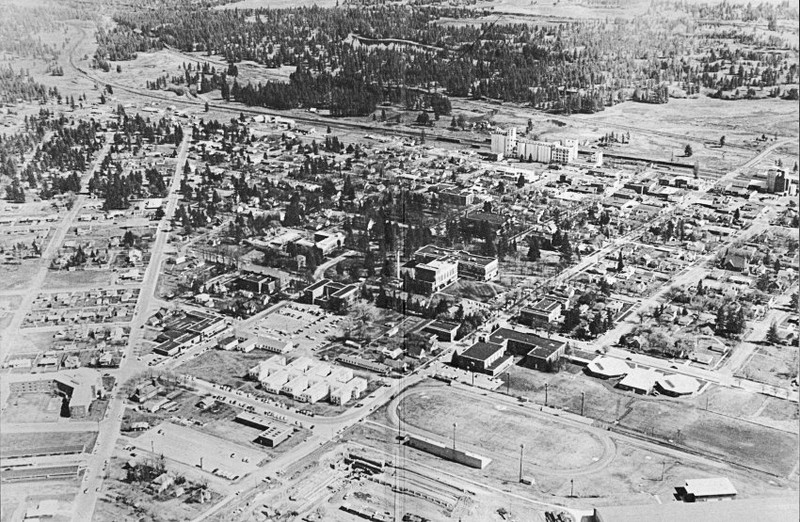 EWC campus and town 1960. Hudson/Garry Hall in near view.