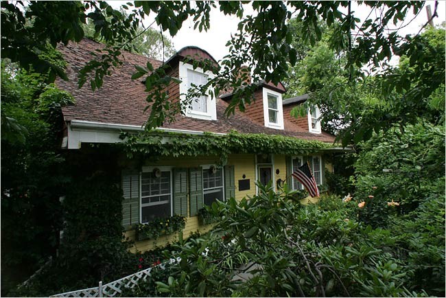 The Lent-Riker-Smith Homestead