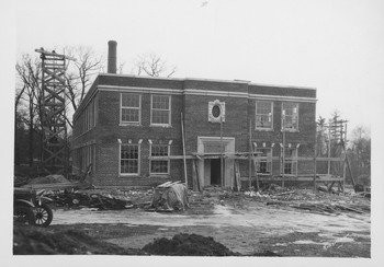 Chenoweth Lab, undated. 
