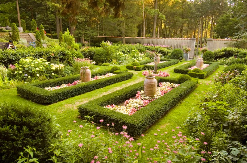 The gardens at Caramoor