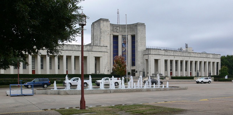 One of the many art deco buildings at the park