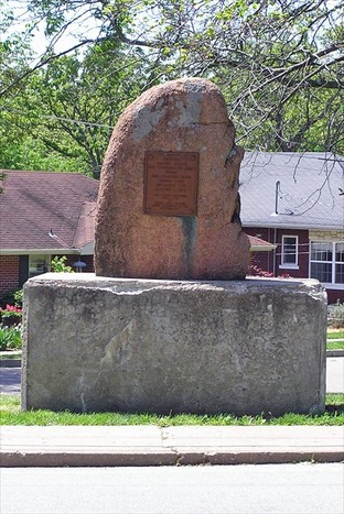 A recent photo of the marker. Though it is close to the lines of battle, Price's decision was made at Frog Hollow, several miles west. Photo courtesy of Waymarking.com, author unknown.