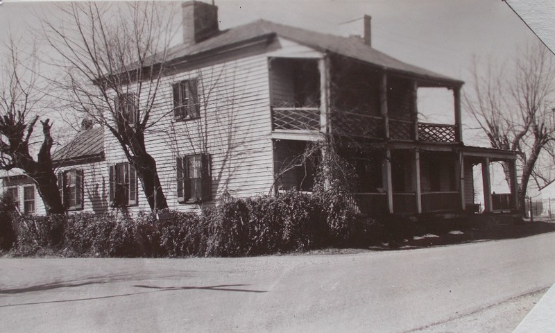 Oldest known photograph of Mead's Tavern dating to 1941.