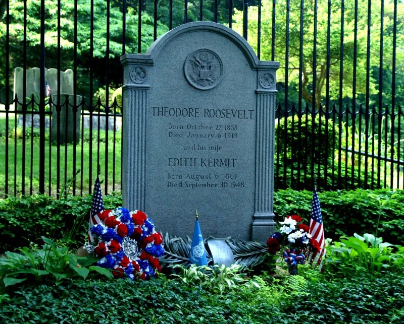 Grave of Theodore Roosevelt 