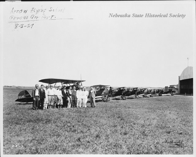 Arrow Flying School, Arrow Airport