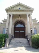 Hebrew Union Temple was built in 1906 and is the congregation's second temple.