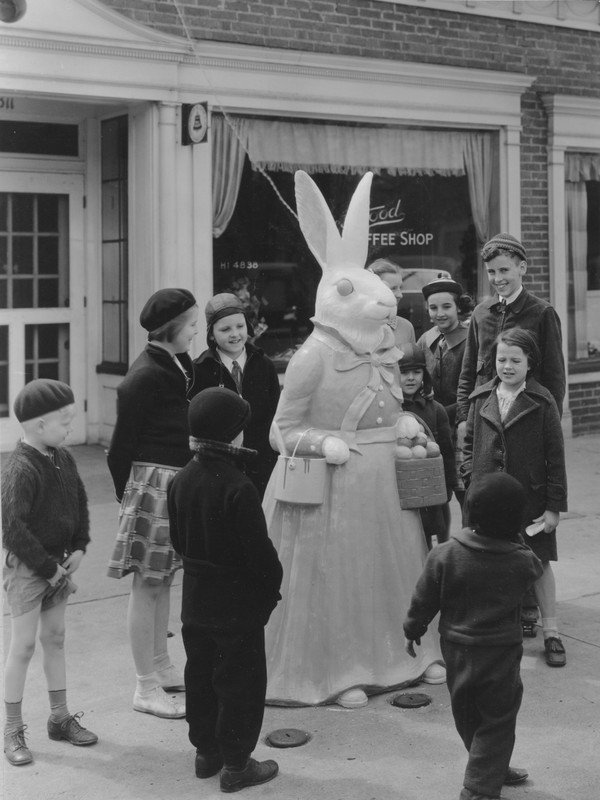 Crestwood Easter Bunny