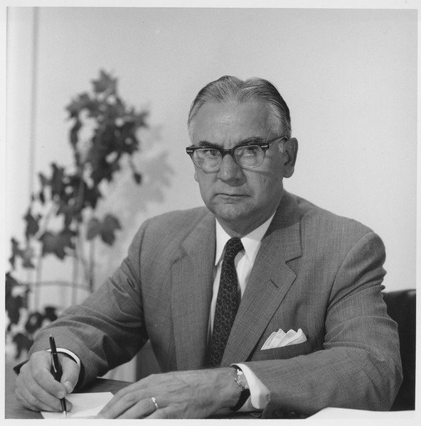 Oswald Tippo at his desk, ca. 1970.