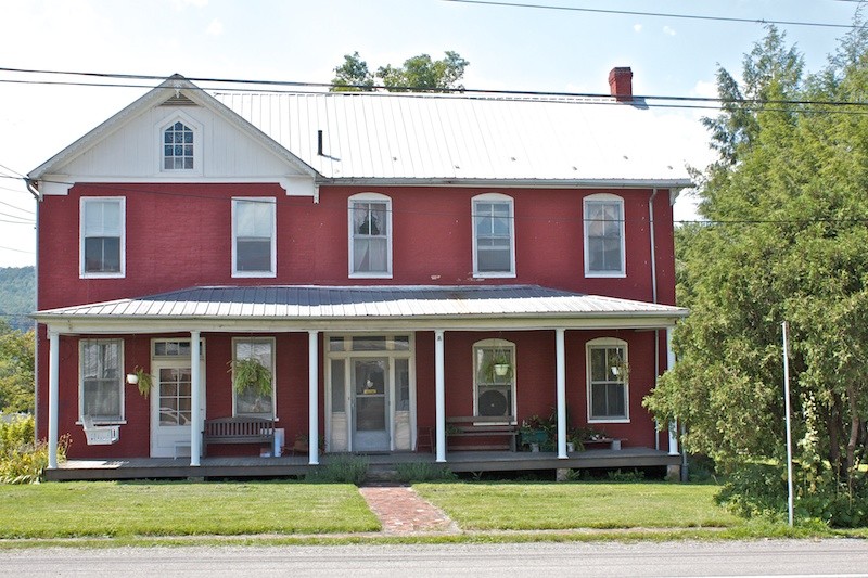 Laura Jackson Arnold opened her home to injured Union troops and nursed their wounds here, despite her husband, Jonathan, being a southern sympathizer.