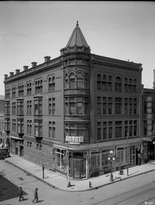 The corner turret of historic Fitzpatrick Building with its witch's hat top. The new builders plan to restore that in 2020. 