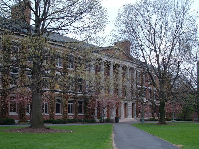 Picture of Monroe Hall from https://www.flickr.com/photos/lgomez/38140982.