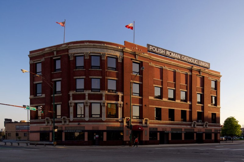 The Polish Museum of America was established in 1935 and is one of the oldest ethnic museums in the United States. It shares a building with the Polish Roman Catholic Union of America. Image obtained from Chicago Patterns.