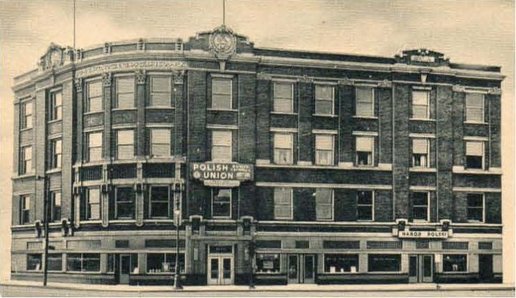 The building housing the museum was constructed in 1913 as the headquarters for the Polish Roman Catholic Union of America and was designed by John Flizikowski. In 2013 it was added to the National Register of Historic Places. Image obtained from UrbDeZin