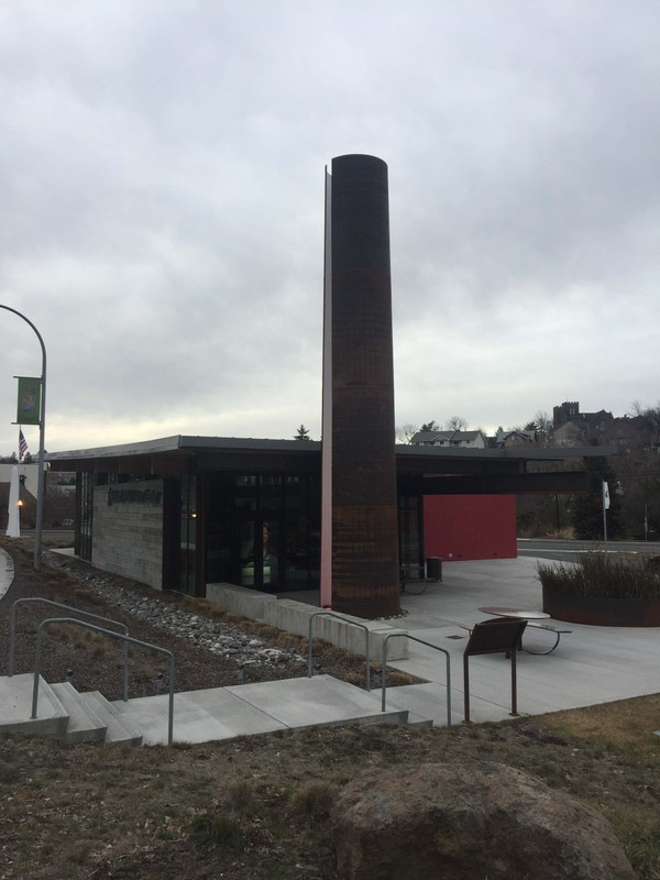 View of the visitor center, taken February 2018.