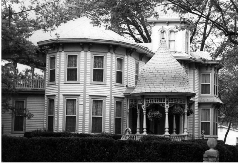 1996 view of front and east side of Pickering House (Kansas Historical Society)