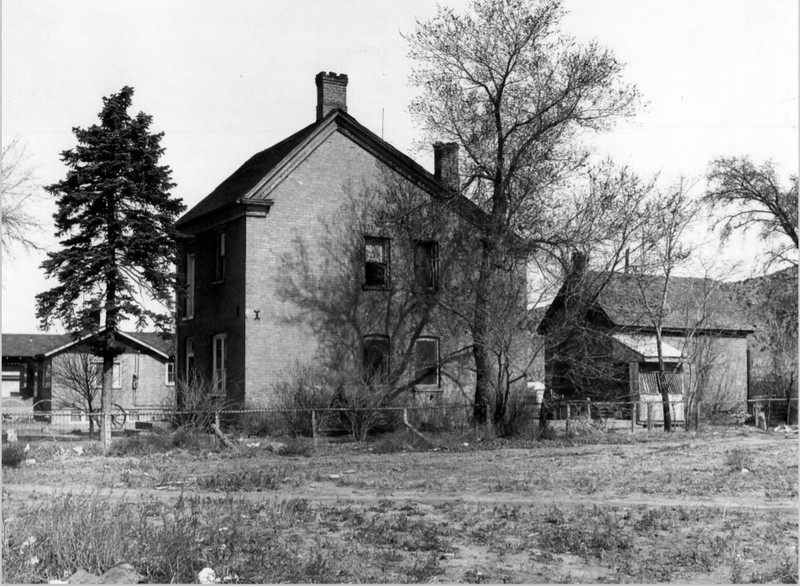 South side of George H. Wood House in 1977 photograph by Allen Roberts (Historic Utah, Inc.)