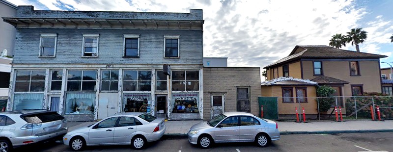 M.E. Helme House Furnishing Co. and Helme-Worthy House, November 2017.