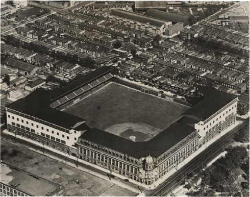 Connie Mack Stadium, Philadelphia, PA, June 5, 1960 – Doubleheader action  between the Pirates and Phillies in one of baseball great Shrines once  known as Shibe Park