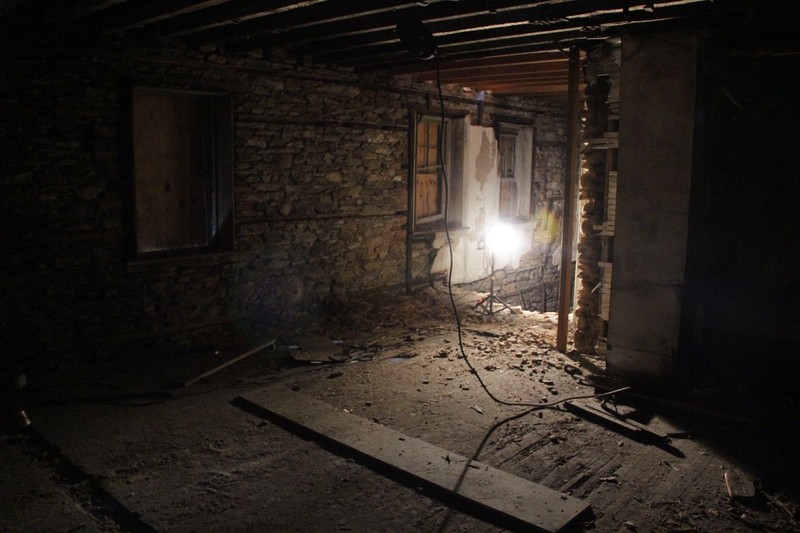 This image was taken while the Friends of Bolton Mansion worked on its restoration.