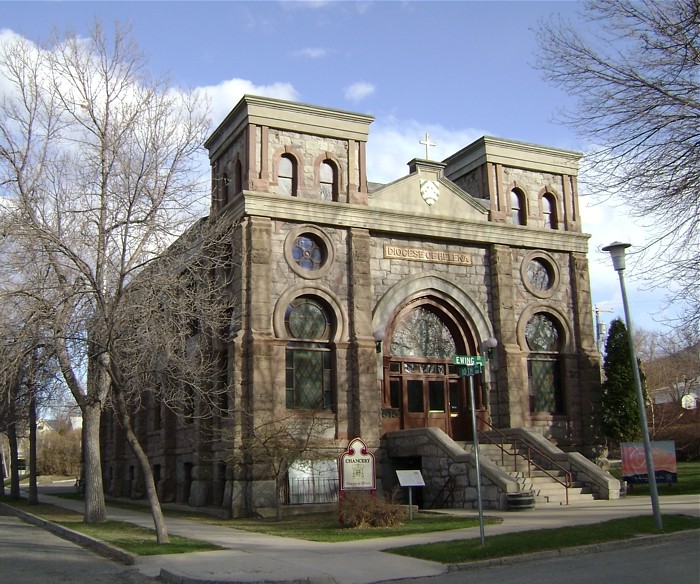 Temple Emanu-El was built in 1891 remained a Jewish synagogue until the 1930s. It was the first Jewish temple constructed between St. Paul and Portland and the first in the state.