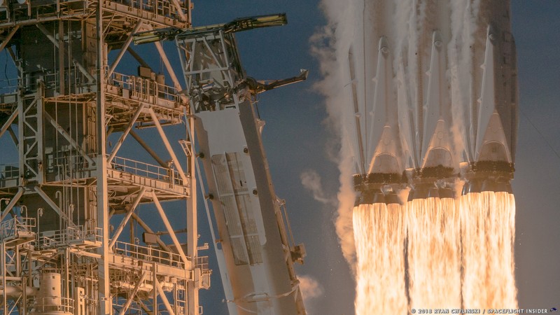 The 27 boosters of the Falcon Heavy