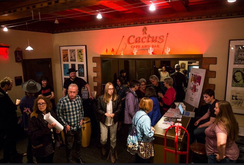 The entrance of the Cactus Cafe on a crowded evening