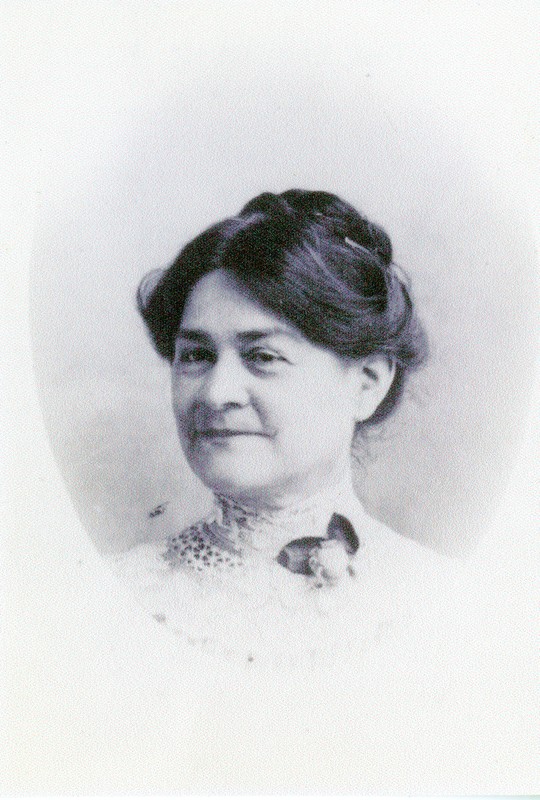 Soledad Bonillas de Safford, undated. A native of Mexico, Mrs. Safford married Anson P.K. Safford while he was Territorial Governor of Arizona. While in Tarpon Springs, she helped found the city’s first Catholic chapel and school, and joined the Tarpon Springs’ Town Improvement Society. 