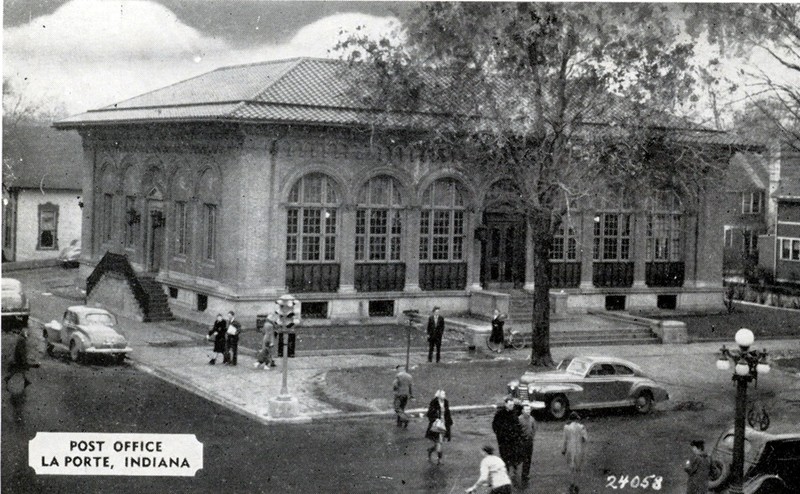 Photo of the La Porte post office.
