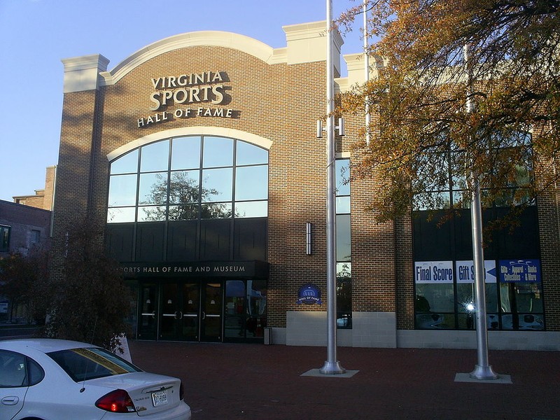 This museum is one of sixteen official state sports museums and halls of fame in the country.