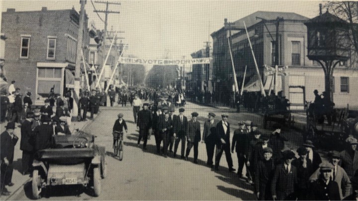 Crowd, Thoroughfare, Street, History