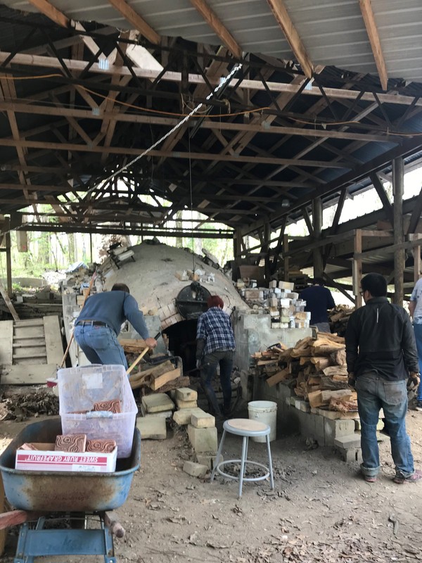 Preparing the kiln for a firing