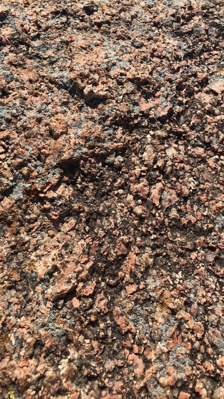 Close up of this beautiful pink granite.