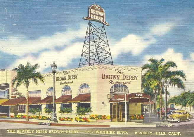 A postcard of the Beverly Hills Brown Derby in the 1930s.